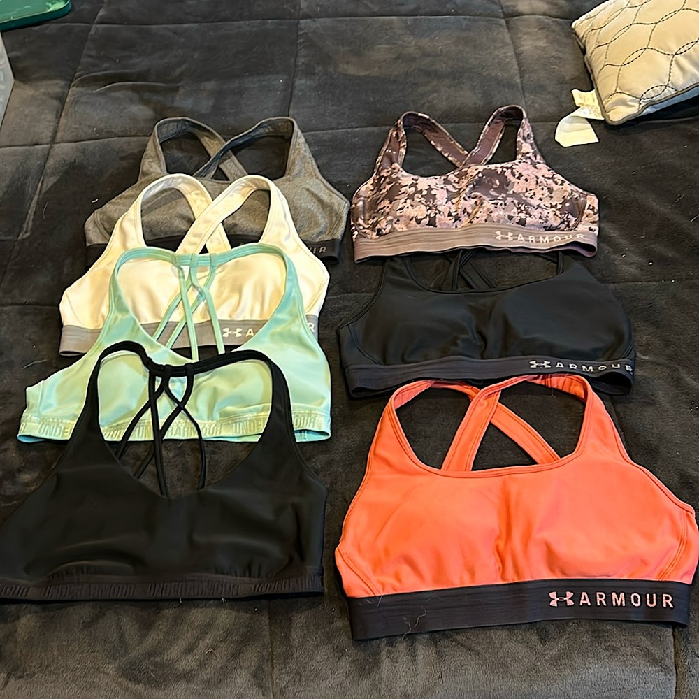 7 Underarmour Sport-bras